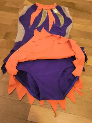 Maillot patinaje + fundas + coletero Talla 6 años