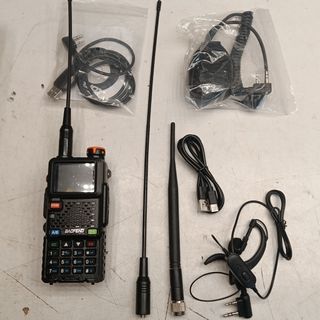 3 RADIOS
BAOFENG UV-5R GPS
QUANSHENG UV-K5 