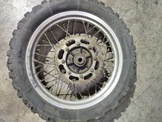 Dos Ruedas de moto Michelin T63