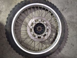 Dos Ruedas de moto Michelin T63