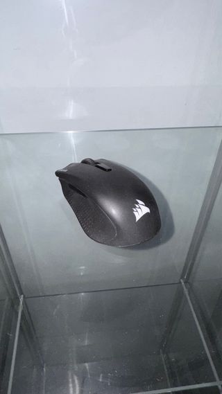 Ratón y Teclado Gaming Corsair RGB