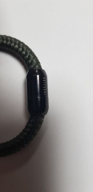 Pulsera Akitsune Negra y Verde Militar