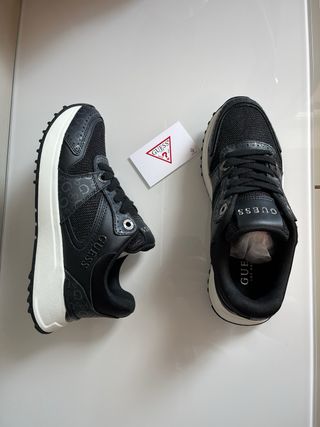 Scarpe Guess nere/grigie tg 36