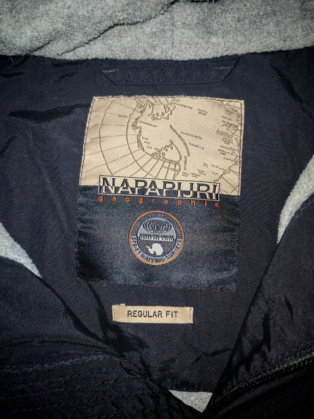 Napapijri Maglia Nera e Multicolor