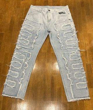 Vaqueros hombre oversize desgastados