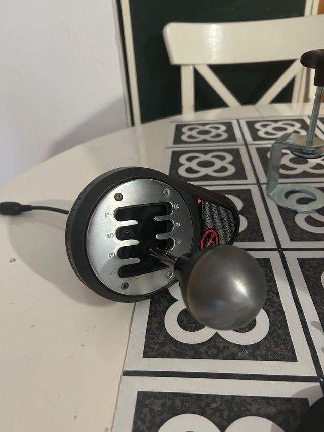 Thrustmaster TH8A Cambio de Marchas