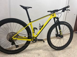 Scott Scale 930 Carbono MTB. Talla M