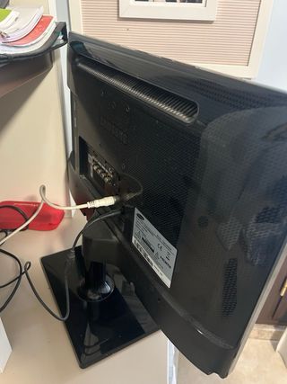 Televisor Samsung T22C300 Negro