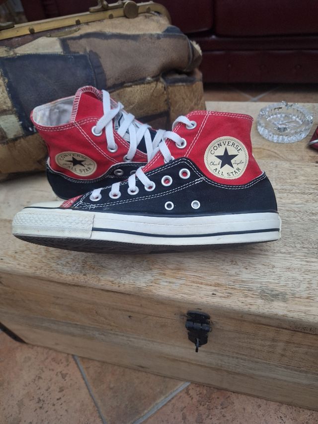 Converse Chuck Taylor Rosse e Nere
