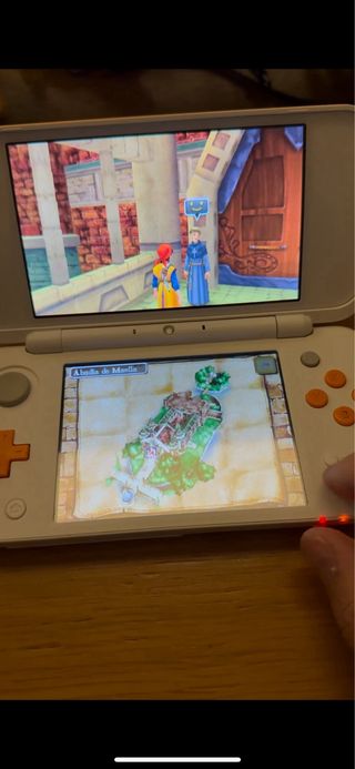 Consola New Nintendo 2DS XL Blanca y Naranja