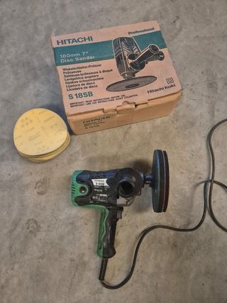 Lijadora Hitachi S18SB Profesional