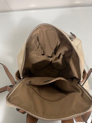 Mochila Paco Martínez blanca y marrón