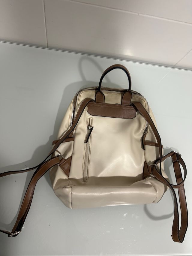 Mochila Paco Martínez blanca y marrón