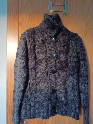 Chaqueta de punto chica con forro. 