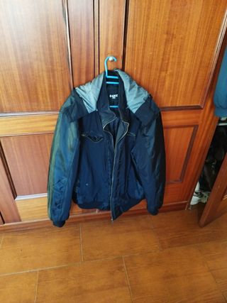 Giacche per bambini vari modelli e colori. 10 euro
