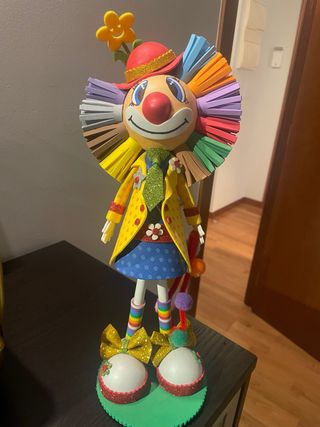 Figura de goma eva payaso