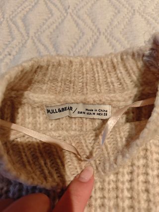 Jersey Pull and Bear beige y gris