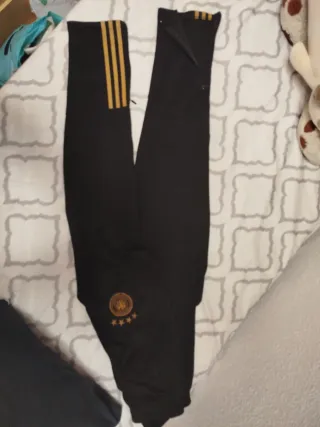 Pantalón chándal Alemania - Adidas Negro y Dorado