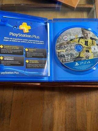 FIFA 17 PS4 (PlayStation 4) - EA Sports