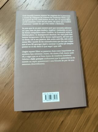 Estic prenyat (Humor i Sàtira) (Catalan Edition)