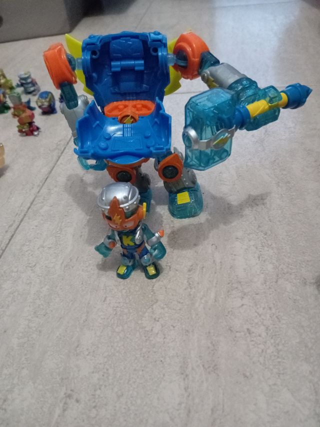 Superthings Robot Azul y Naranja