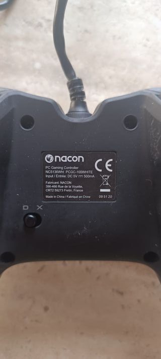 Mando por Cable Nacon PC gaming Blanco