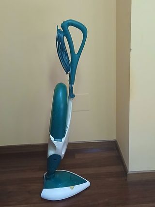 Aspirador Vorwerk Kobold con todos sus accesorios