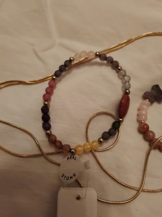 Conjunto  Colgante, pendientes y Pulseras Piedras