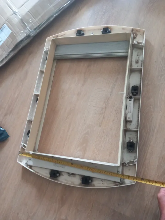 Marco claraboya autocaravana Reims