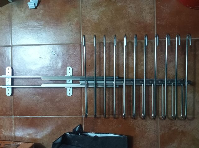 Pantalonero extraíble de metal