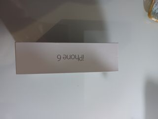 iPhone 6 32 GB con caja y manuales