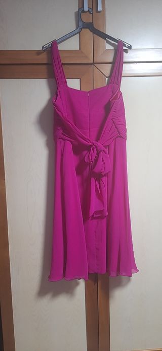 Vestido rosa con pedrería