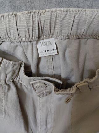 Pantalón cargo beige claro. Talla 13-14 (164)