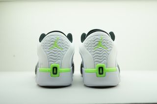 Jordan Tatum 2 Talla 46 Verde Eléctrico