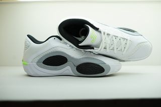 Jordan Tatum 2 Talla 46 Verde Eléctrico