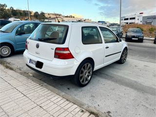 Volkswagen Golf 2002