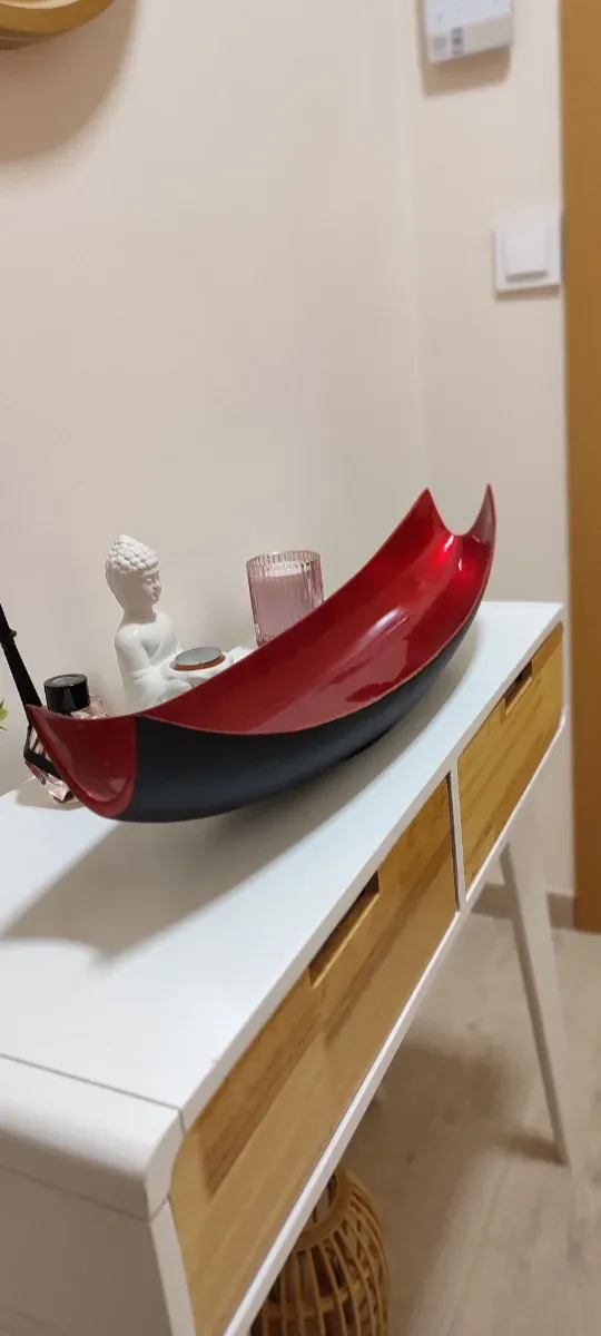 Centro de mesa rojo brillante