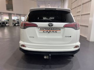 Toyota Rav4 2.0D 150D 2WD Business