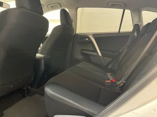 Toyota Rav4 2.0D 150D 2WD Business