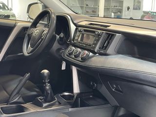 Toyota Rav4 2.0D 150D 2WD Business
