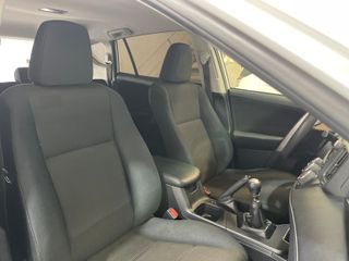 Toyota Rav4 2.0D 150D 2WD Business
