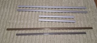 Barras colgador perchas de armario.