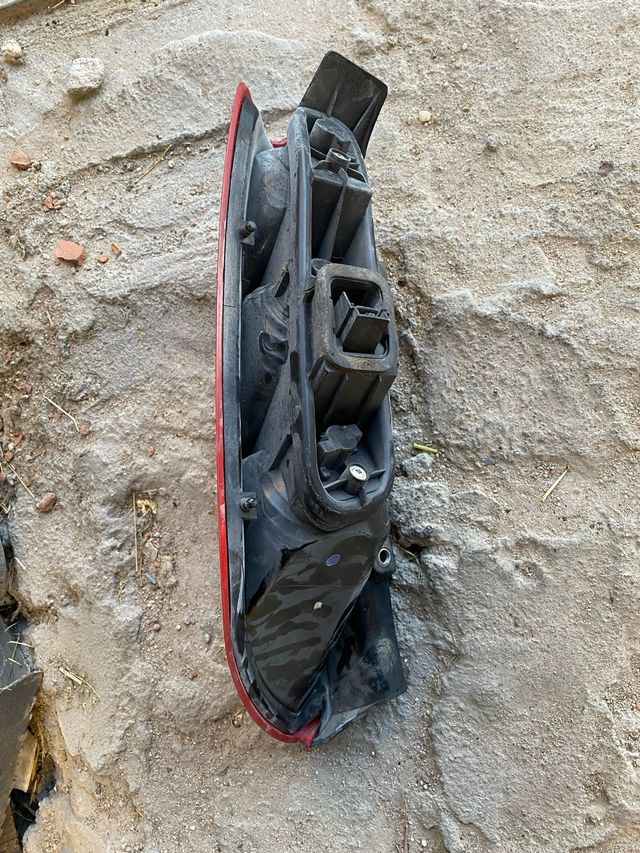 Piloto trasero derecho Fiat Punto Grande