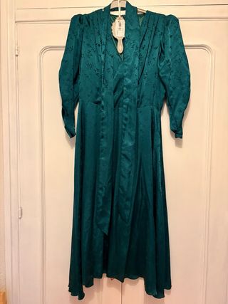 Vestido de boda de día verde azulado