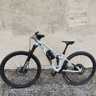 Bicicleta CUBE de montaña Talla del cuadro S