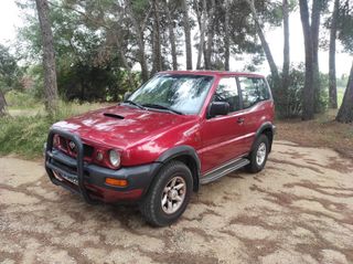 Nissan Terrano II 1998