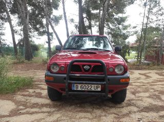 Nissan Terrano II 1998