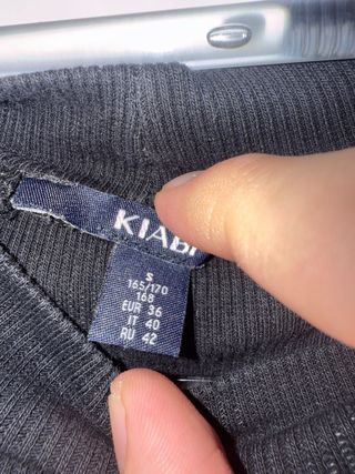 Top negro manga larga