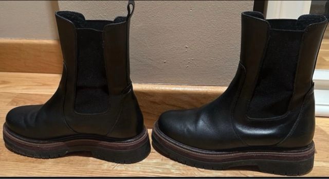 Botines Chelsea Piel Claudie Pierlot Negros