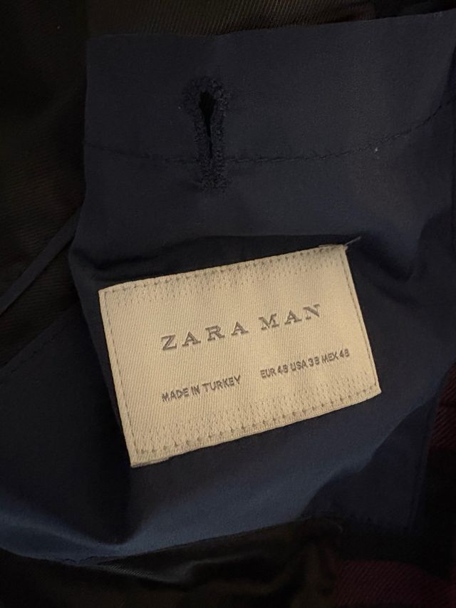 Americana de cuadros azul y roja